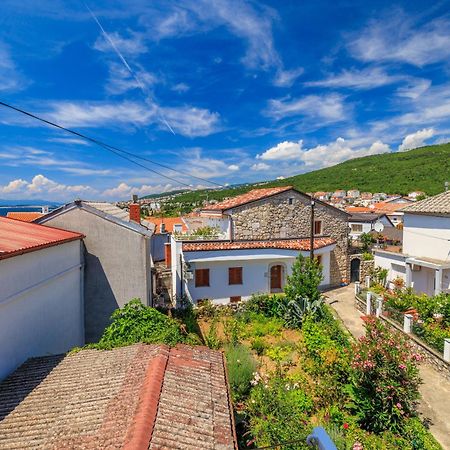 Apartments Zec Selce Exterior photo