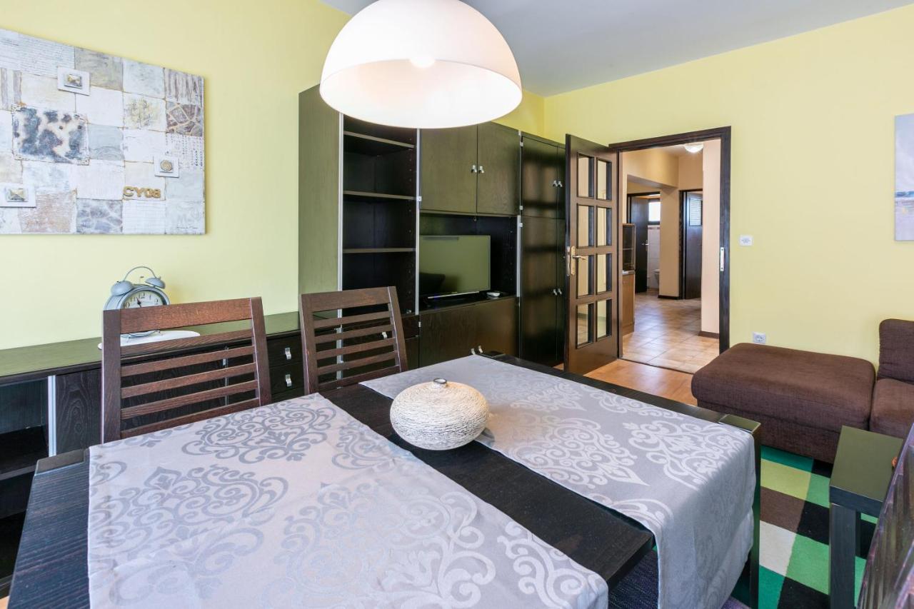 Apartments Zec Selce Exterior photo