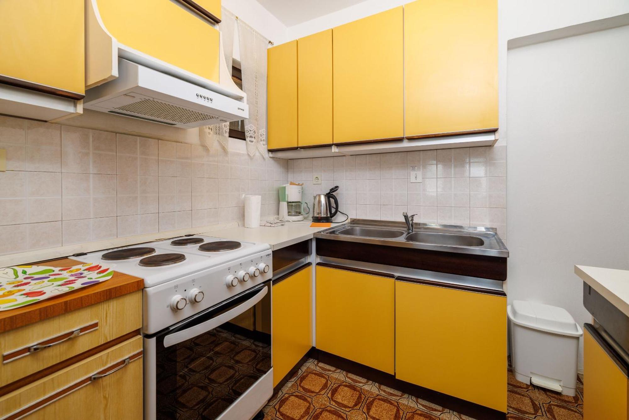 Apartments Zec Selce Exterior photo